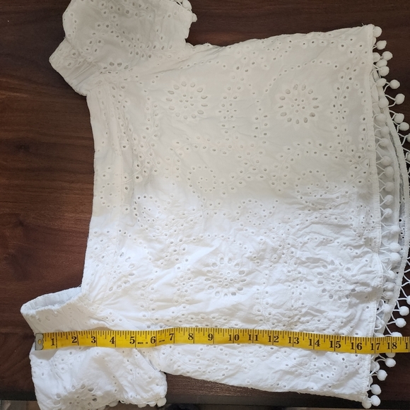 Willow & Clay Off The Shoulder White Embroidered Crop Top with Baubles - Picture 4 of 8